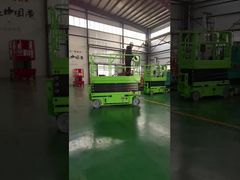 China Compact Environmental Self-propelled Electric Scissor Lift Platform